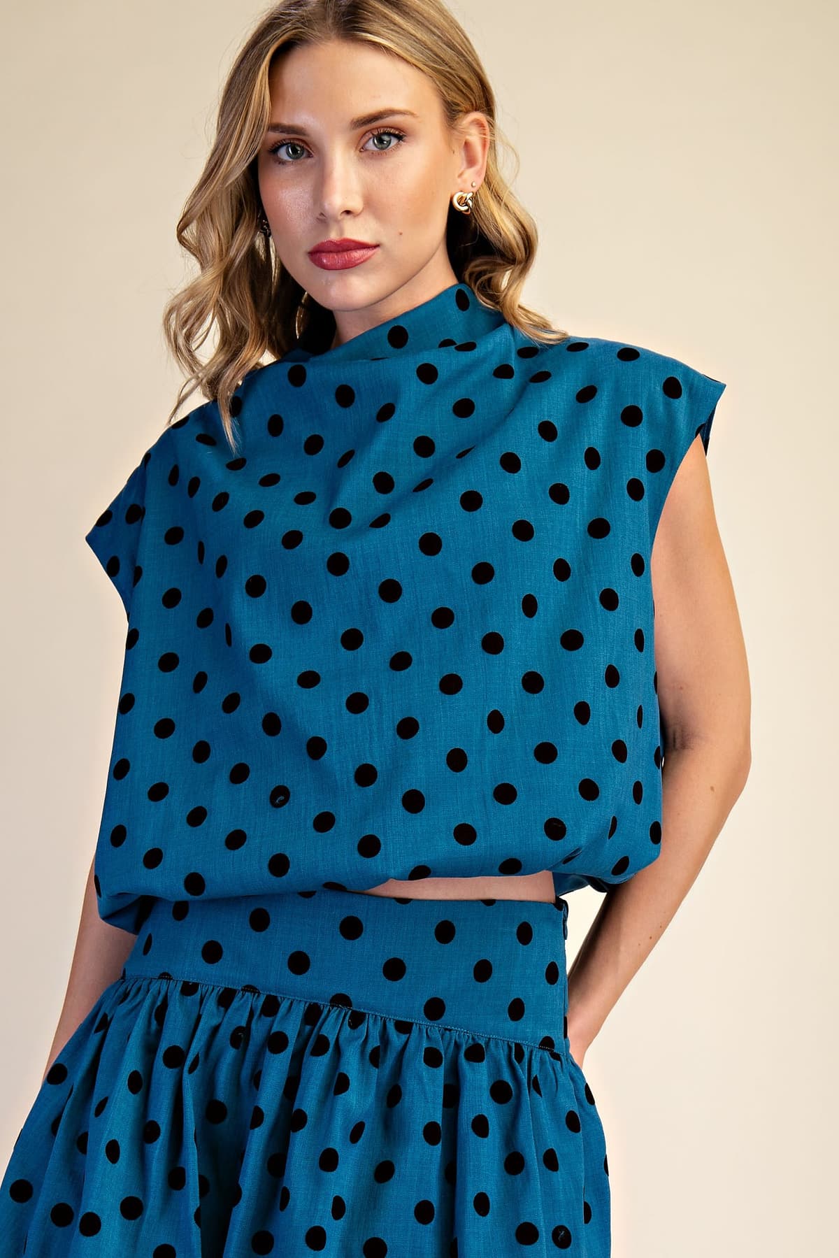 T9548 - TEAL