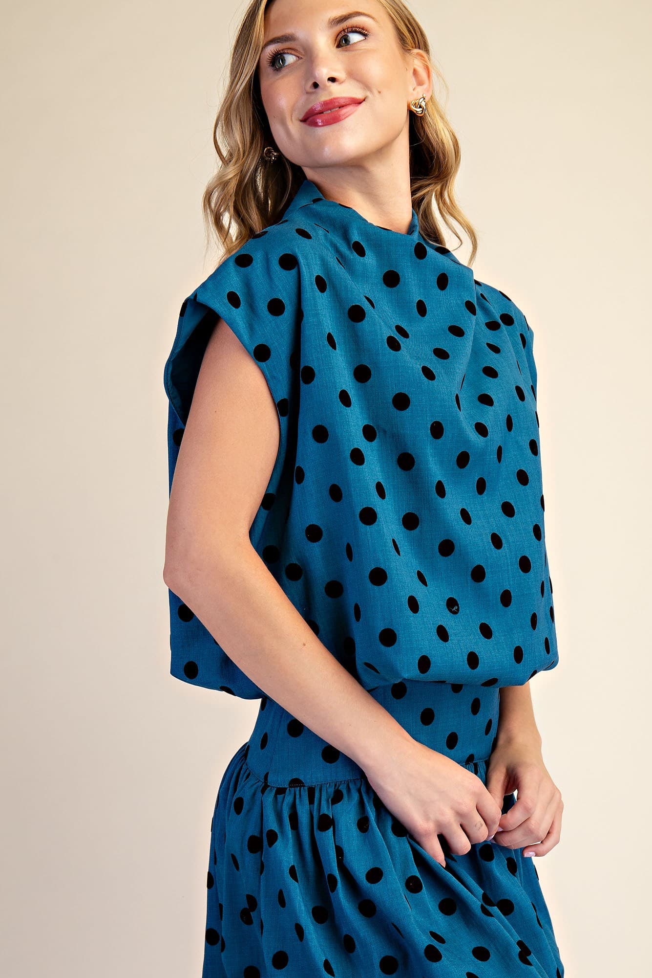 T9548 - TEAL