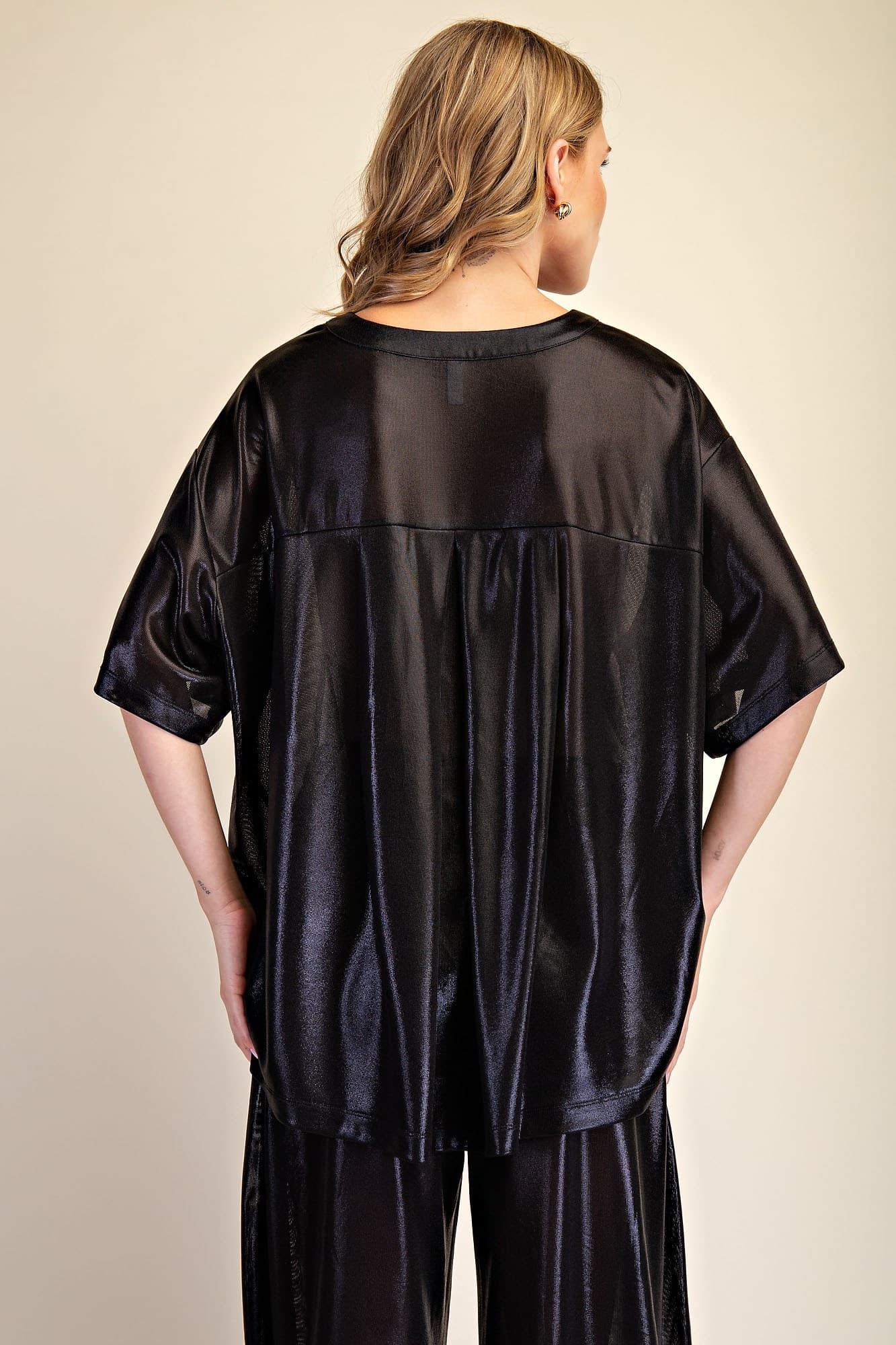 T8653 - BLACK