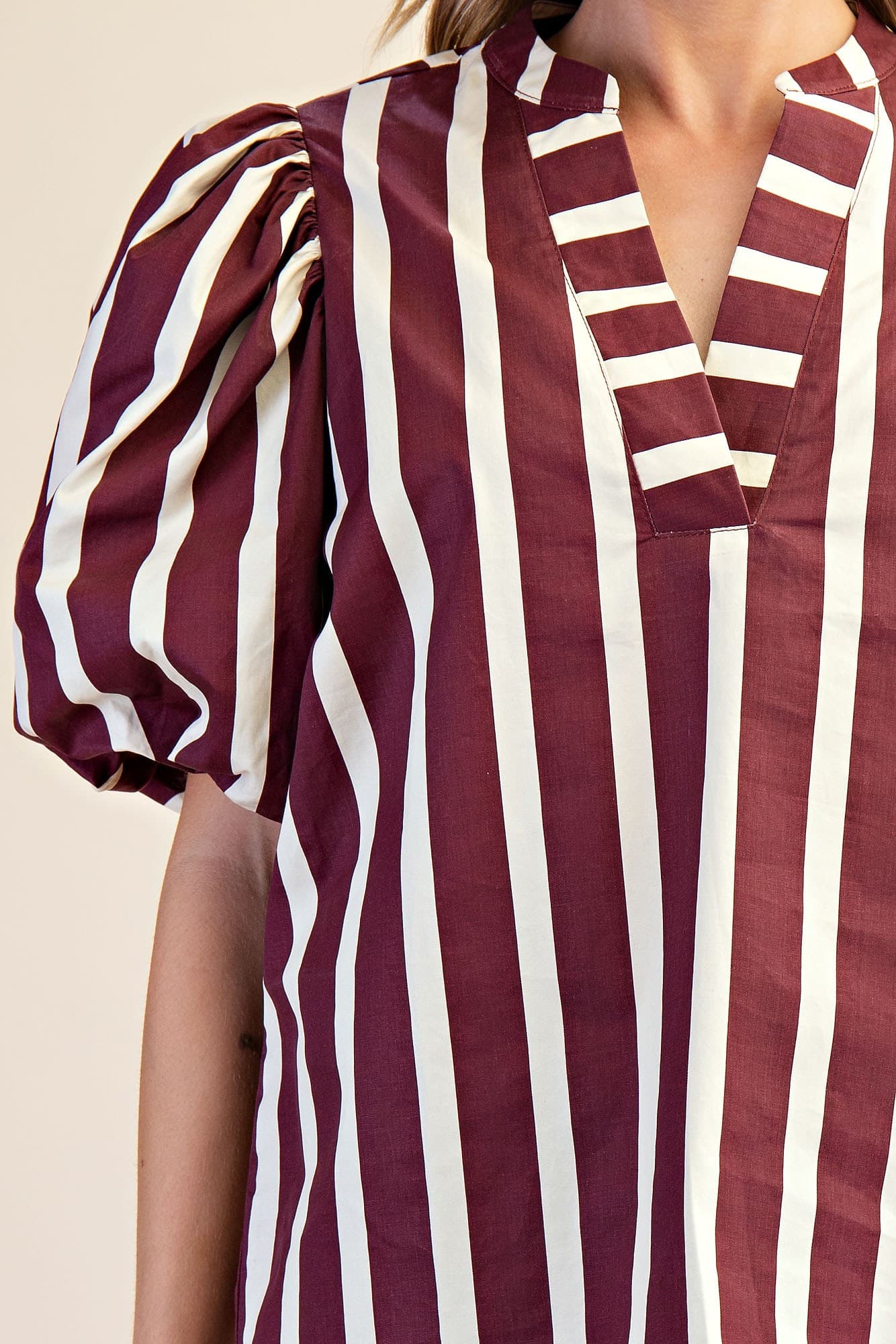 T9508 - BURGUNDY