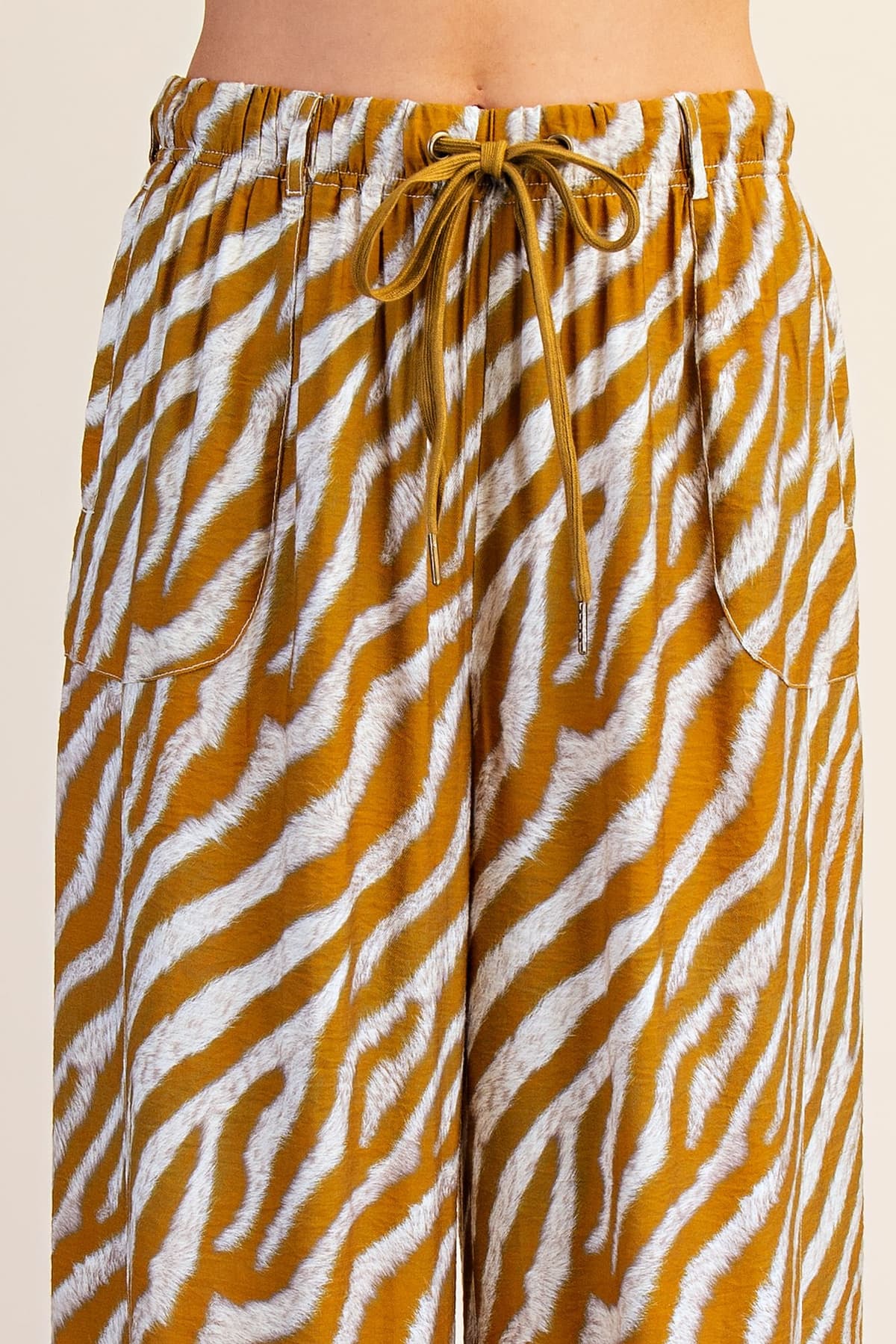 P9507 - MUSTARD