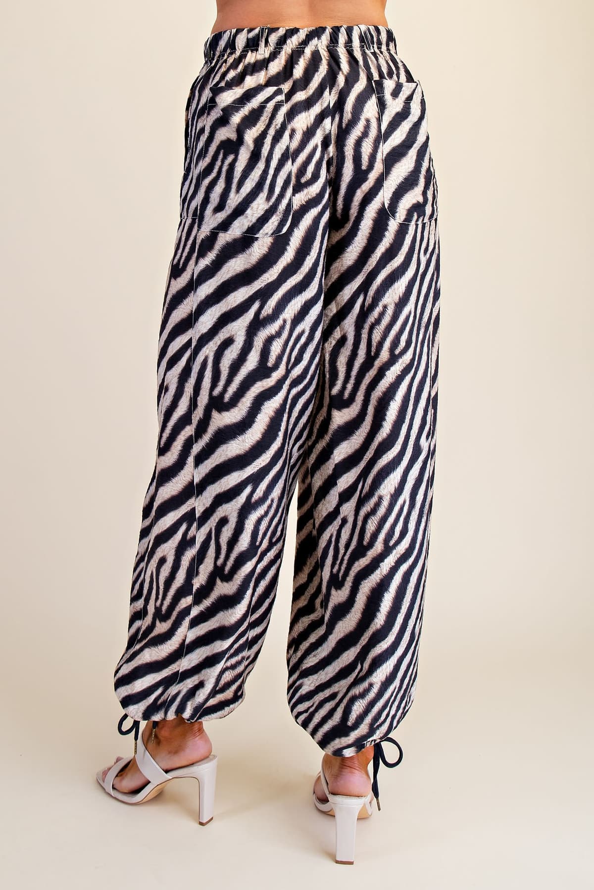 P9507 - BLACK