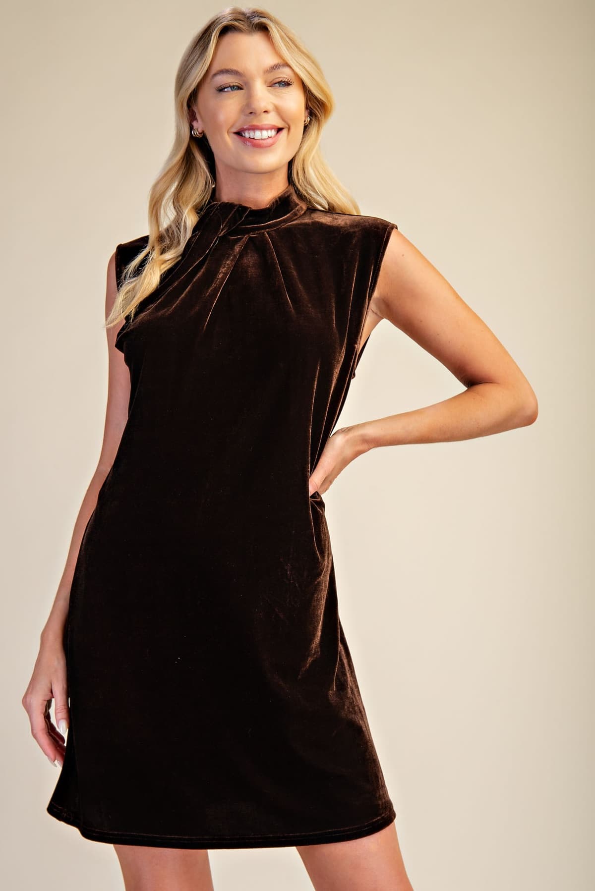 D8639 - BROWN