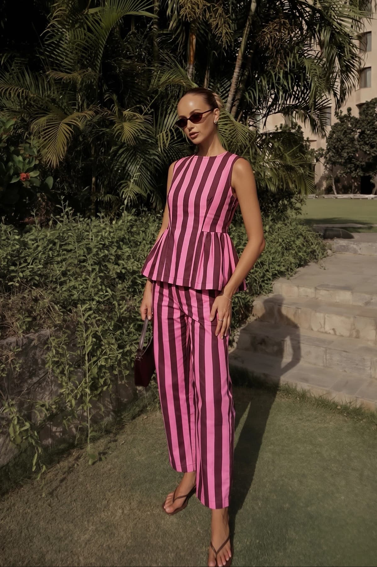 T8645 - PLUM