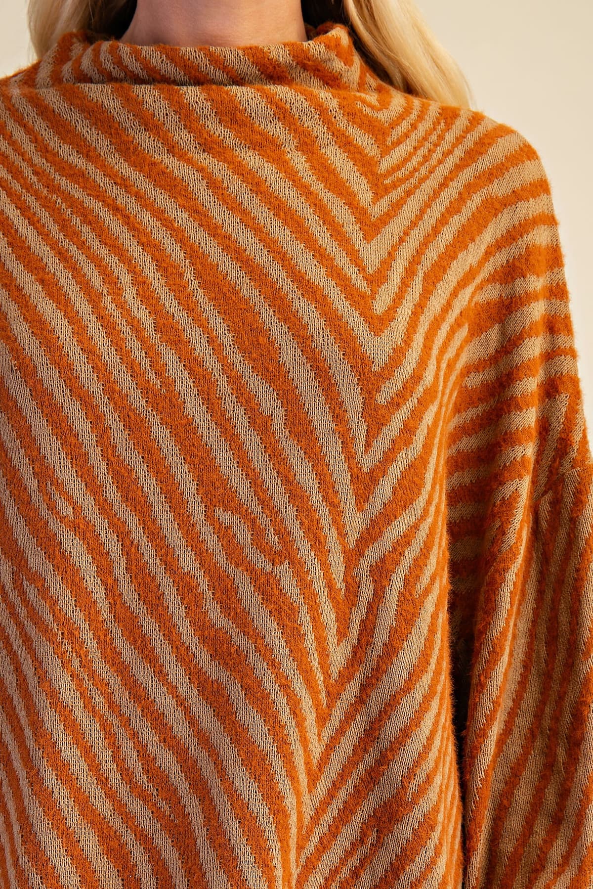 T9537 - BURNT ORANGE