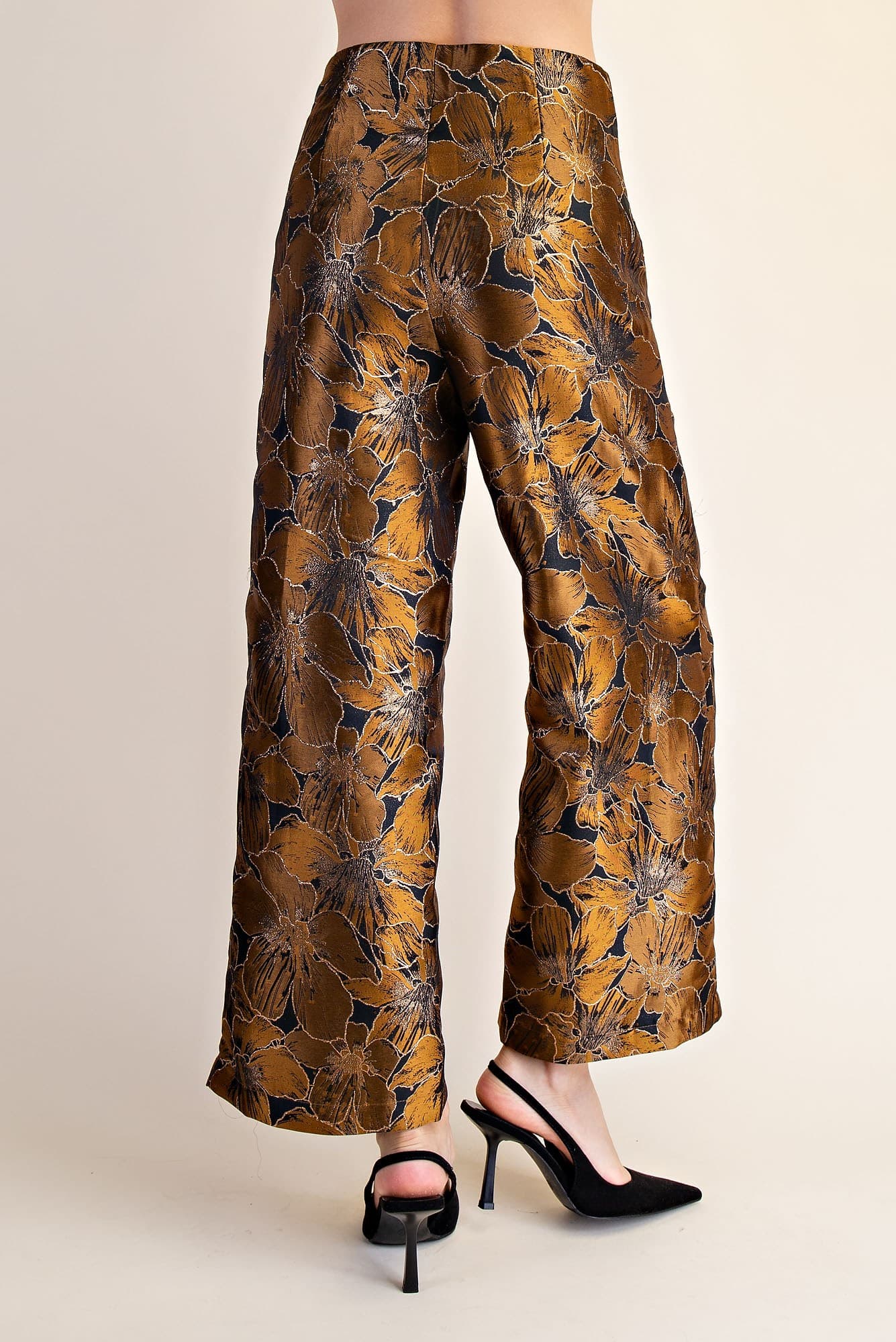 P8648 - BROWN
