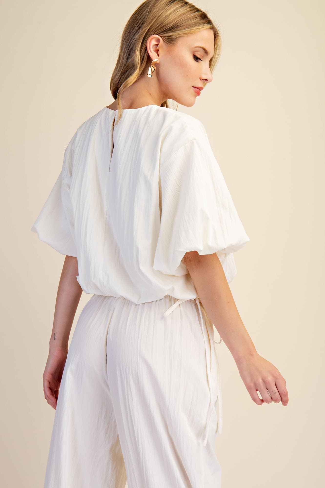 T8649 - WHITE