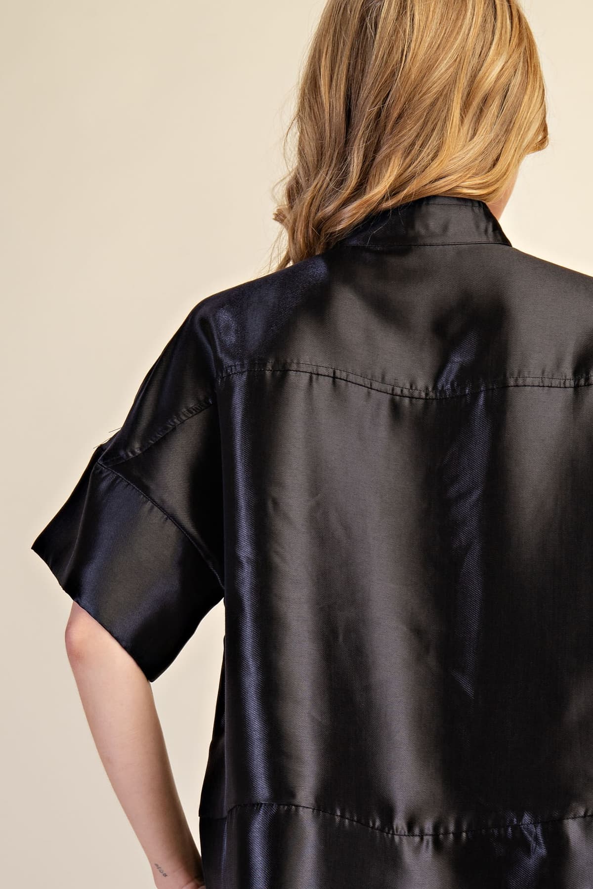 T8659 - BLACK