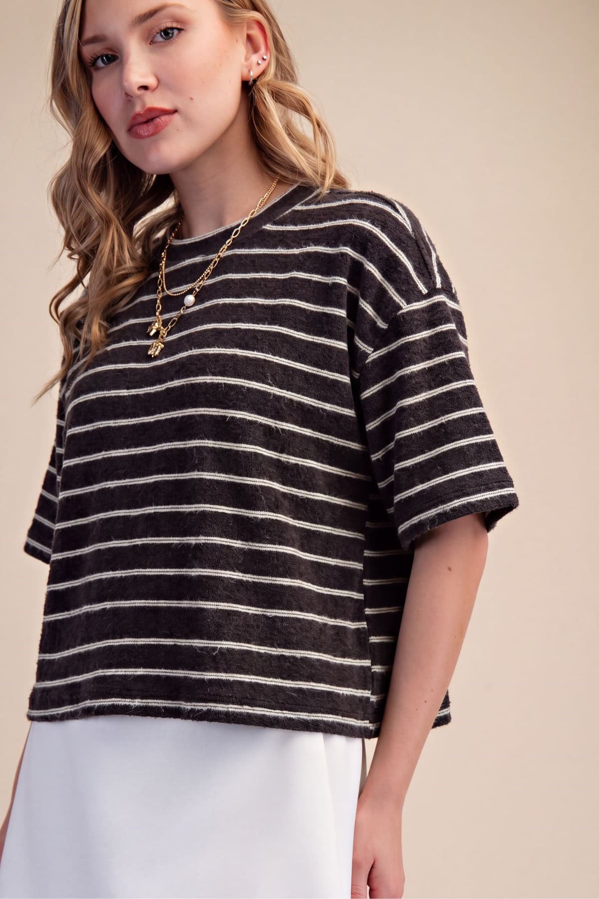 T8652 - BLACK