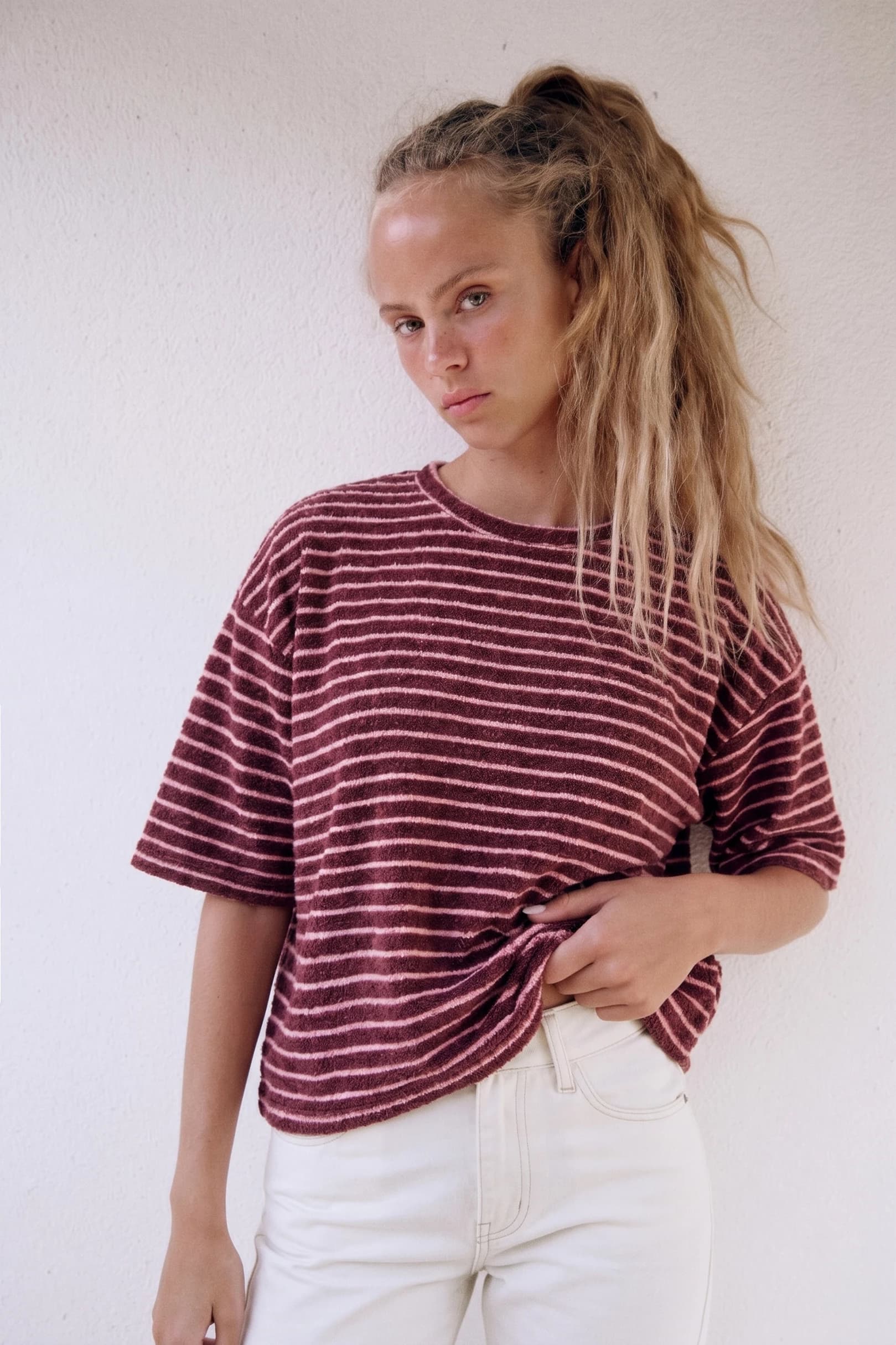 T8652 - BURGUNDY