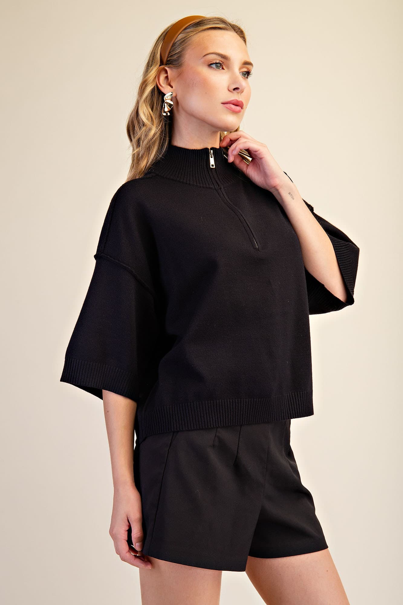 SW8597 - BLACK