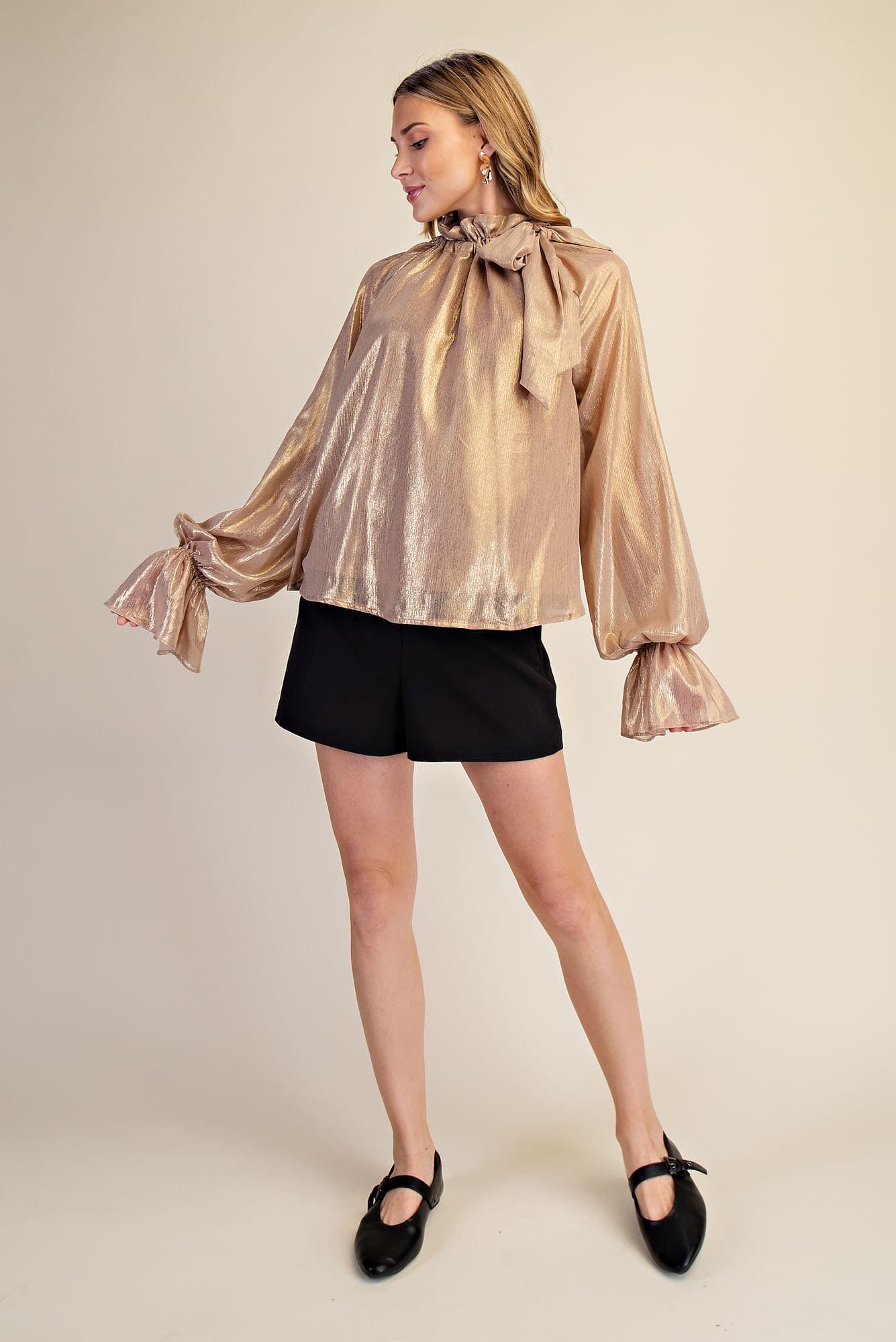 T8673 - CHAMPAGNE